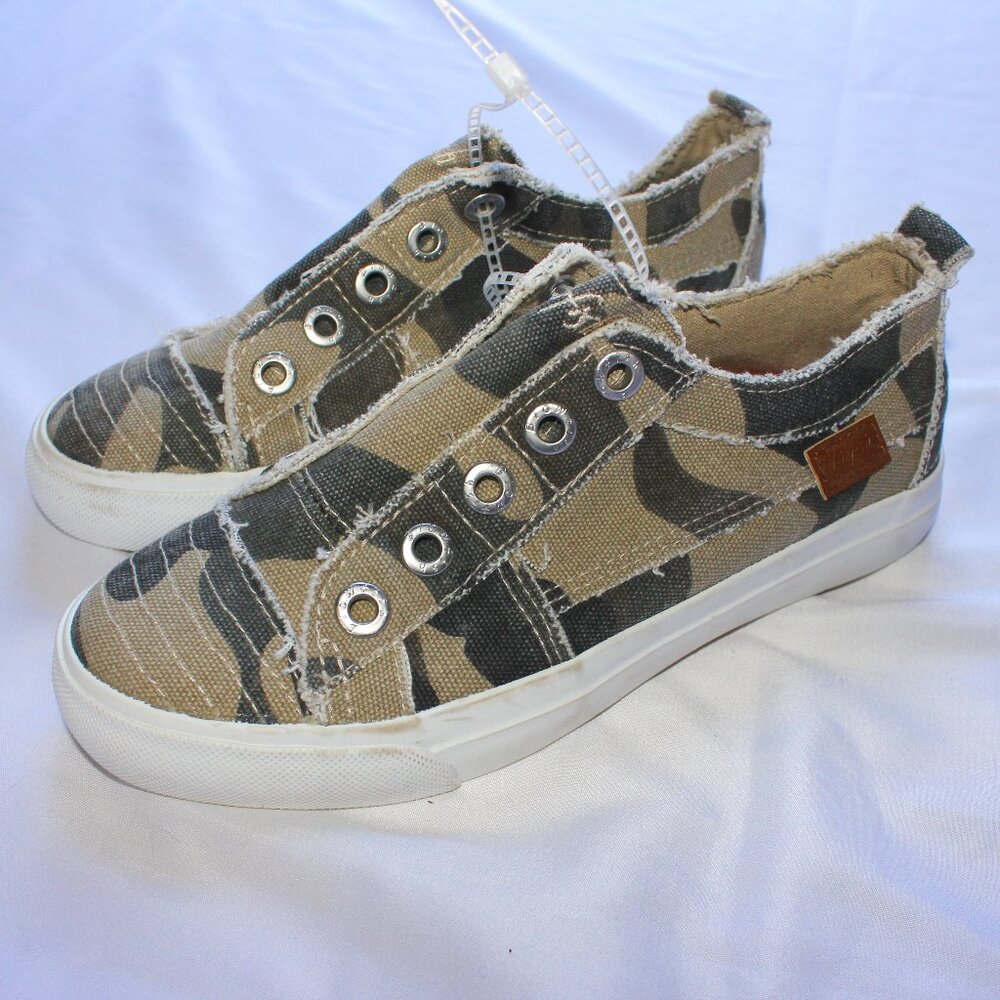 Blowfish Malibu Natural Camouflage Kids Slip-on Sneakers Youth 3